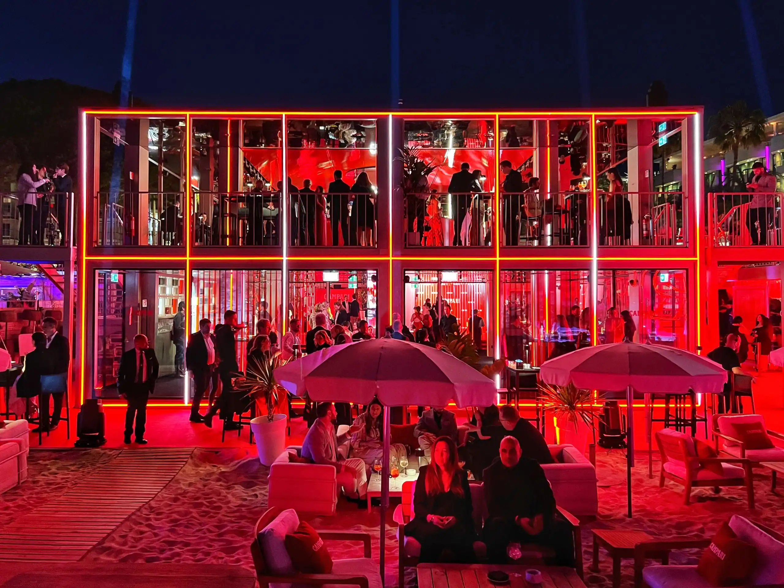 Ultra package with yacht-tender arrivals at Campari Red Diaries Party