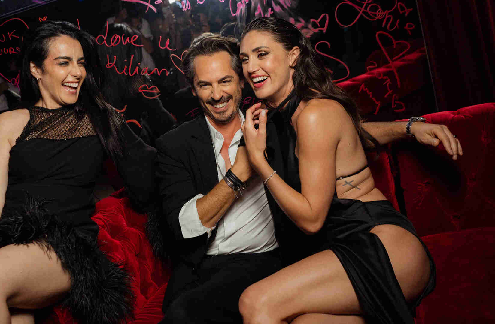 Ultra VIP experience with yacht arrival for the Kilian Paris Party